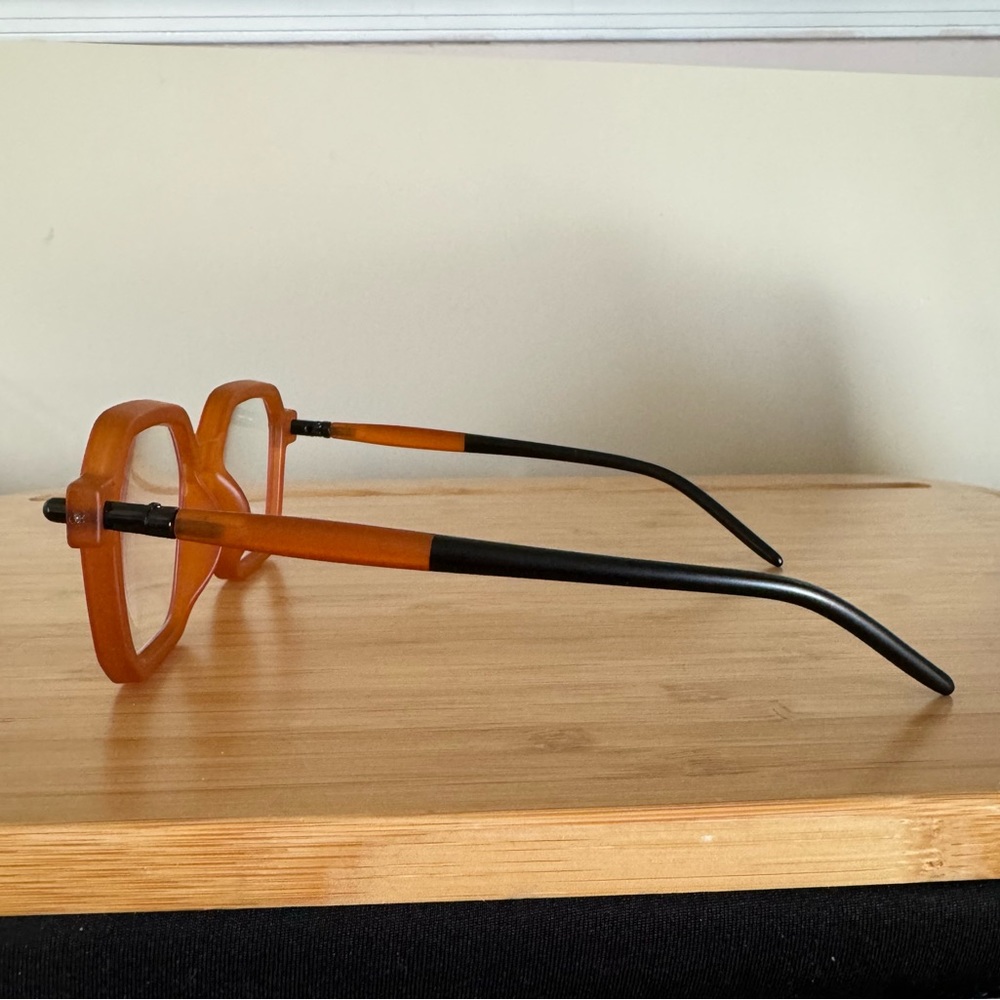Reading Glasses +1.75 in Orange - Picture 5 of 6